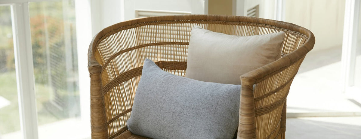 Choisir la couleur des coussins pour harmoniser sa décoration - Kipli