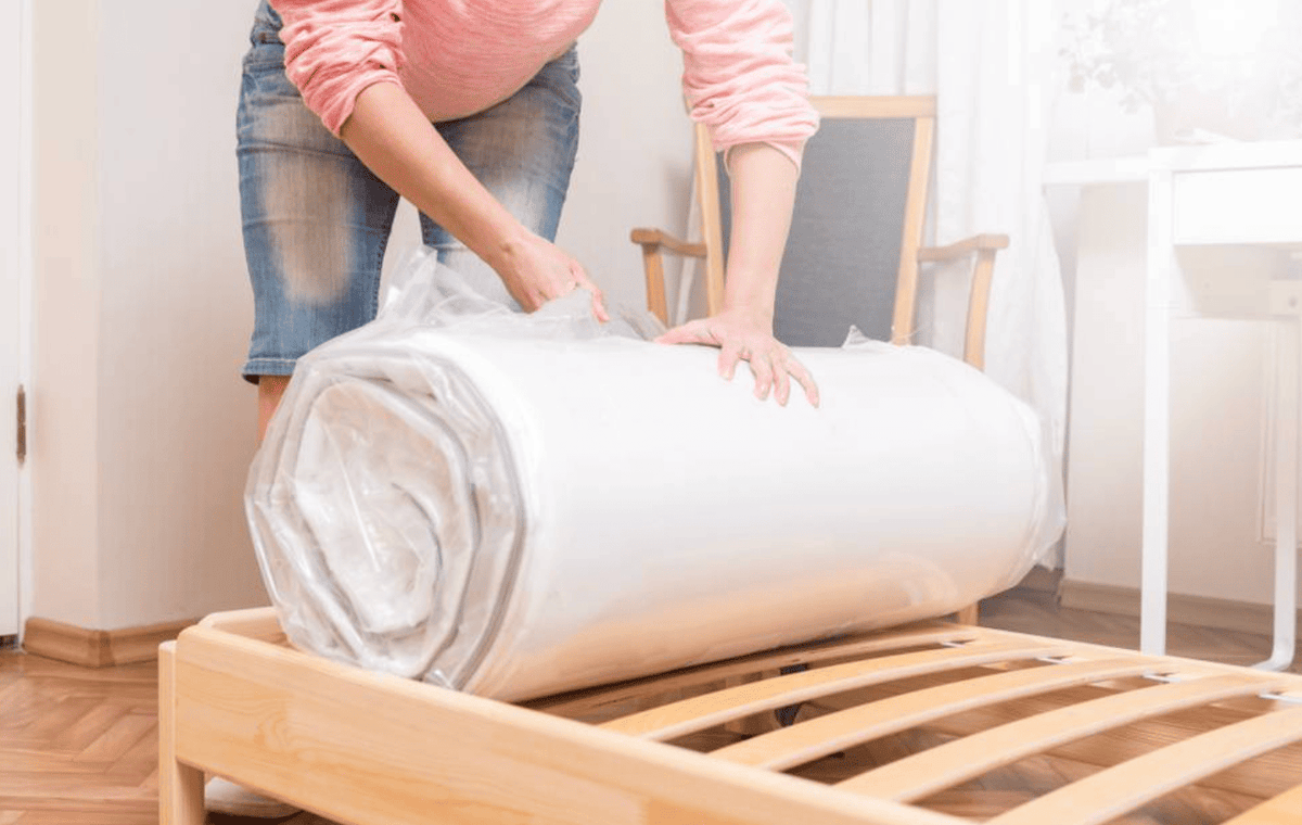 Faut-il opter pour un matelas roulé et compressé ? - Kipli