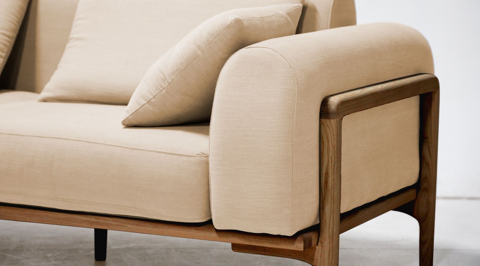 Wie wird unser Sofa „Arco“ hergestellt?