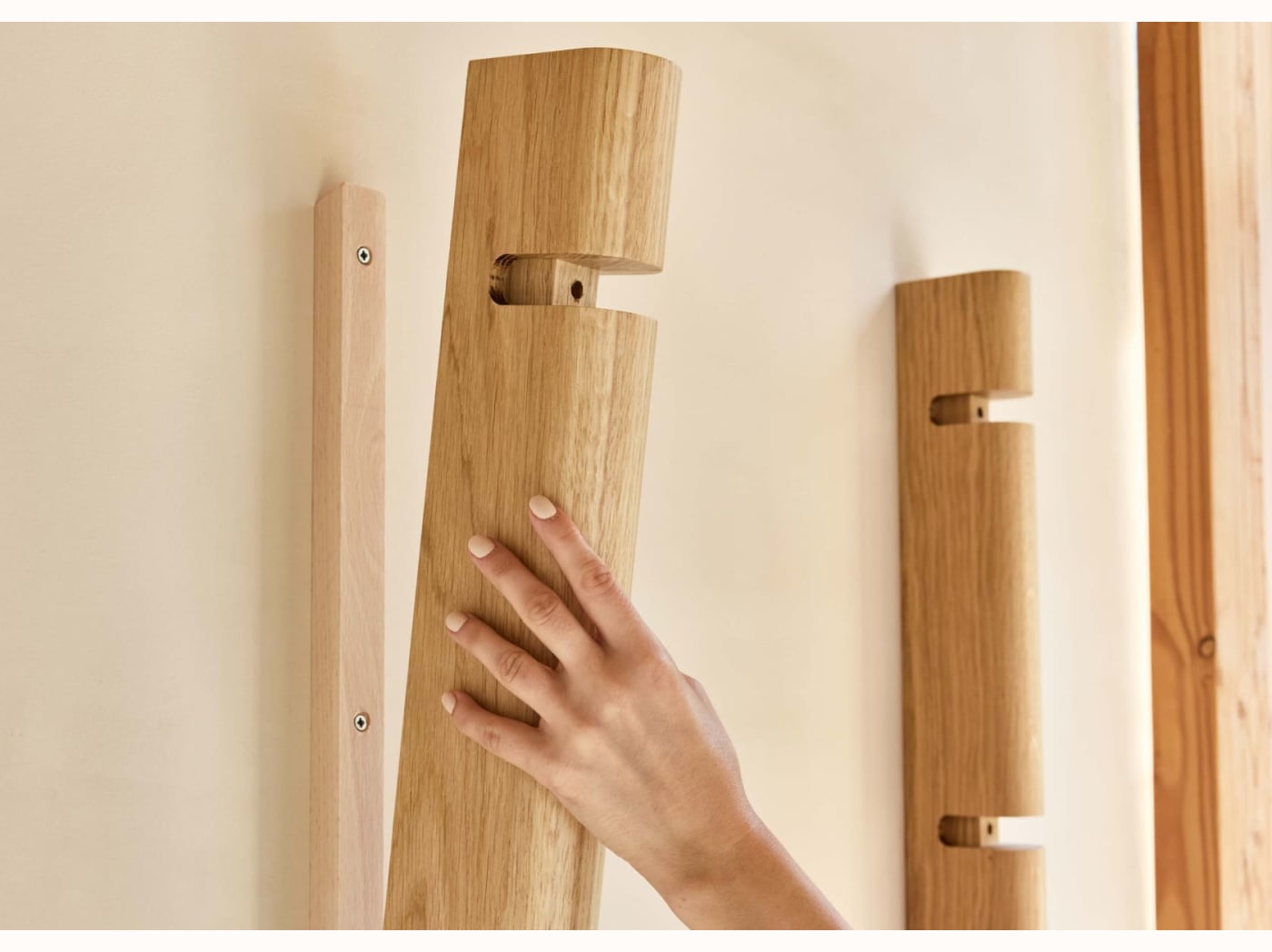 Étagère murale modulable en bois massif BAOBAB