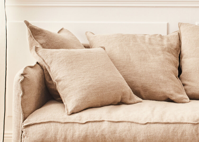 OLIA Schlafsofa aus Leinen