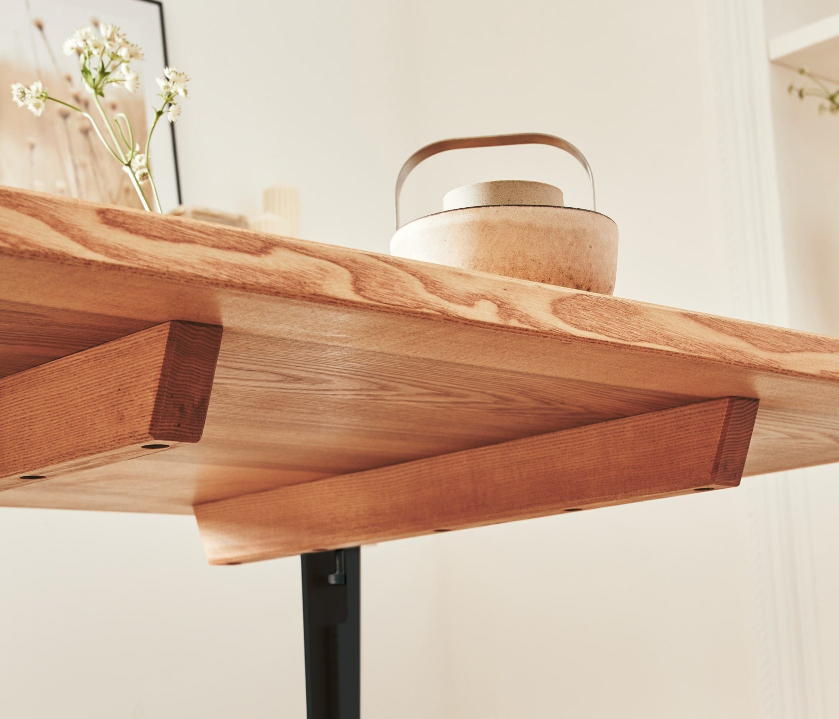 Table à manger en bois massif ÉOS - Kipli x TIPTOE
