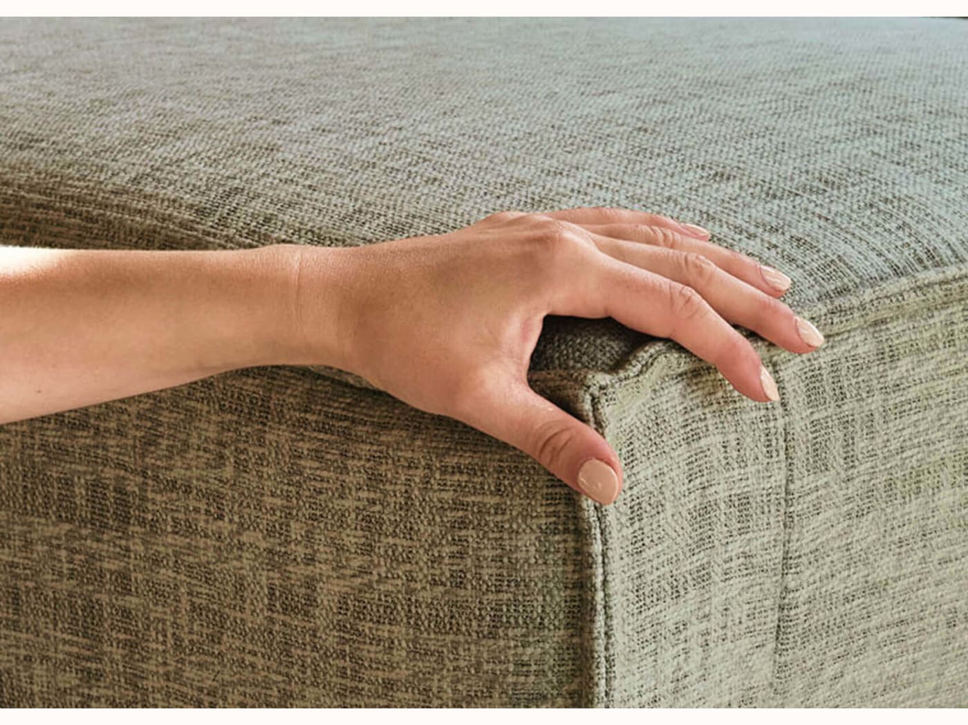 Pouf avec base en bois FOLIA