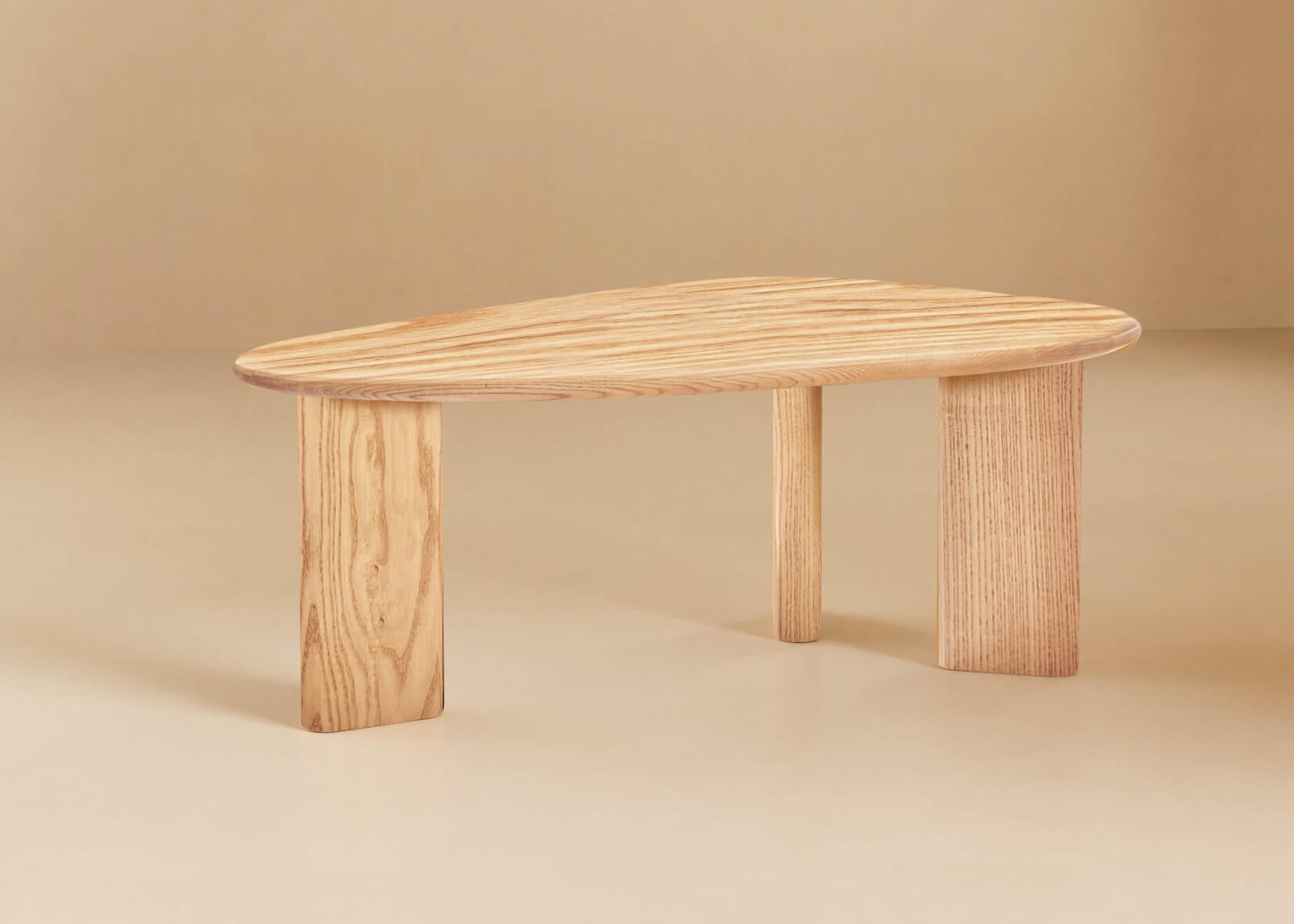 Table basse en bois organique BAOBAB