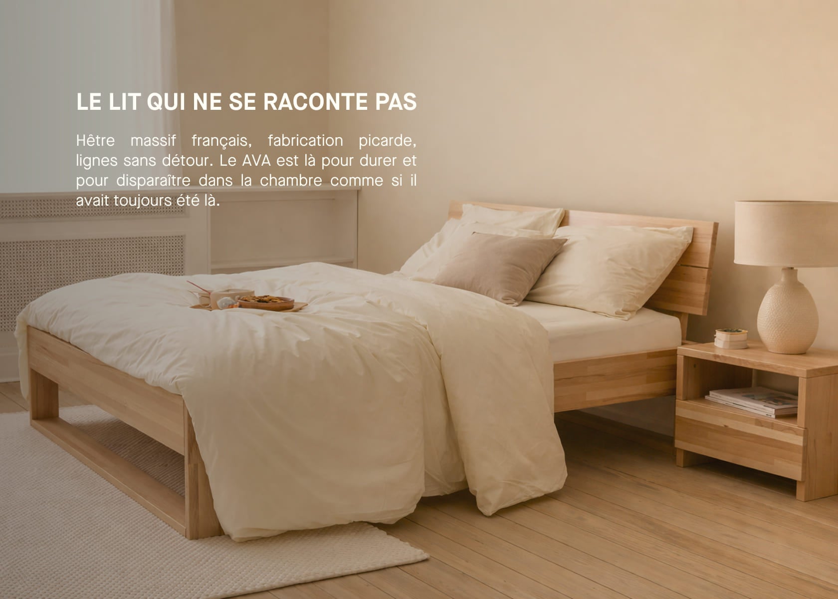 Bett mit Massivholz-Lattenrost AVA
